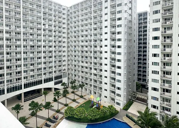 Granite Shore Residences 2br *
